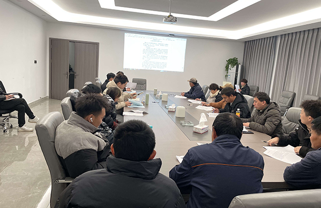 組織員工開展專項(xiàng)學(xué)習(xí)與認(rèn)知培訓(xùn)-浙江鵬鳴游樂(lè)設(shè)備有限公司